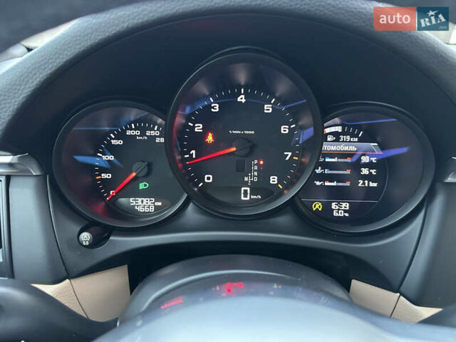 Порше Масан 2018 у Одесі на Automoto.ua Синій Порше Масан, об'ємом двигуна 1.98 л та пробігом 54 тис. км за 48900 $, фото 24 на Automoto.ua