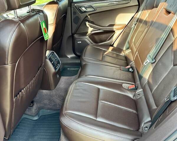 Синий Порше Масан, объемом двигателя 3 л и пробегом 95 тыс. км за 46000 $, фото 10 на Automoto.ua