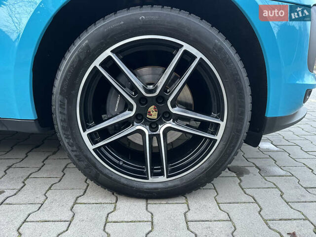 Порше Масан 2018 у Одесі на Automoto.ua Синій Порше Масан, об'ємом двигуна 1.98 л та пробігом 54 тис. км за 48900 $, фото 10 на Automoto.ua
