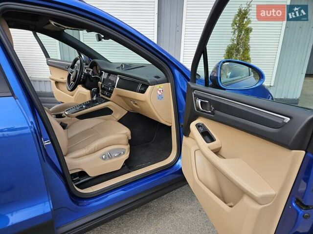 Синий Порше Масан, объемом двигателя 2 л и пробегом 46 тыс. км за 51990 $, фото 35 на Automoto.ua