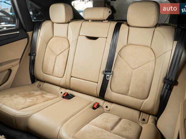 Синий Порше Масан, объемом двигателя 1.98 л и пробегом 75 тыс. км за 43500 $, фото 54 на Automoto.ua