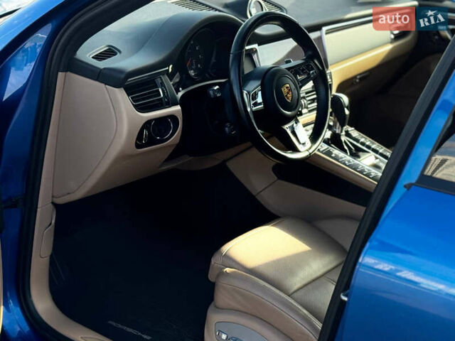 Синій Порше Масан, об'ємом двигуна 2 л та пробігом 101 тис. км за 41000 $, фото 3 на Automoto.ua