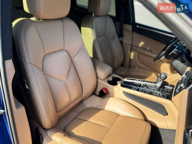 Синій Порше Масан, об'ємом двигуна 2 л та пробігом 101 тис. км за 41000 $, фото 6 на Automoto.ua