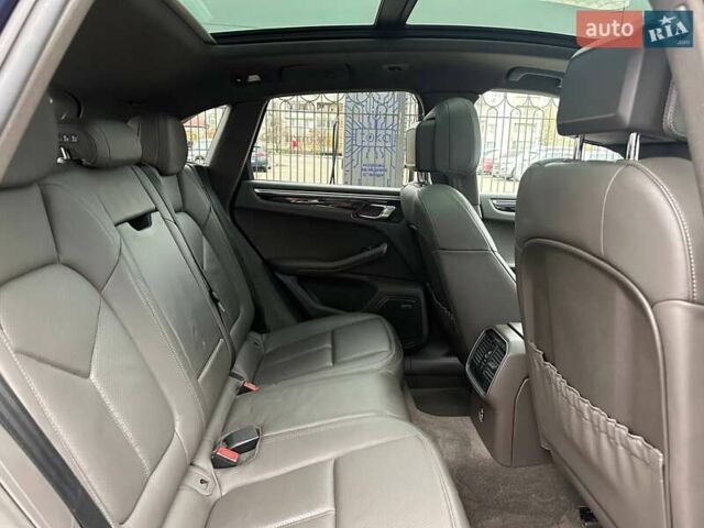 Синий Порше Масан, объемом двигателя 2 л и пробегом 92 тыс. км за 39500 $, фото 15 на Automoto.ua