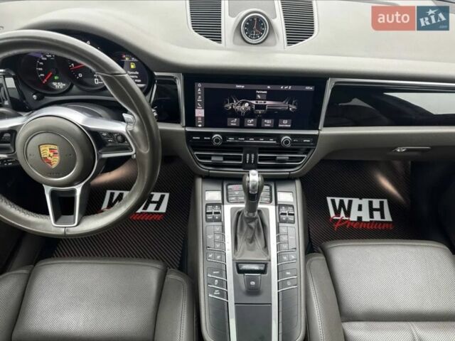 Синій Порше Масан, об'ємом двигуна 2 л та пробігом 92 тис. км за 42500 $, фото 18 на Automoto.ua