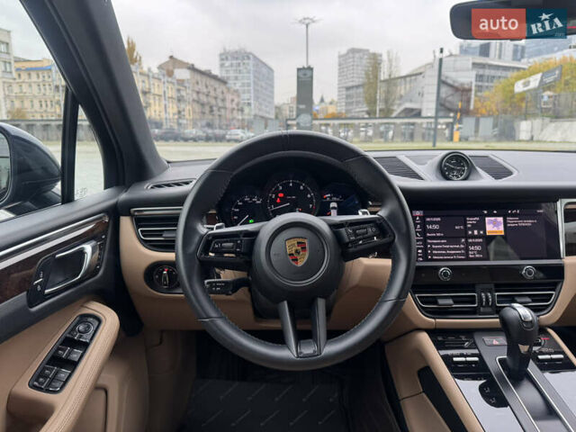 Синий Порше Масан, объемом двигателя 1.98 л и пробегом 37 тыс. км за 61900 $, фото 18 на Automoto.ua