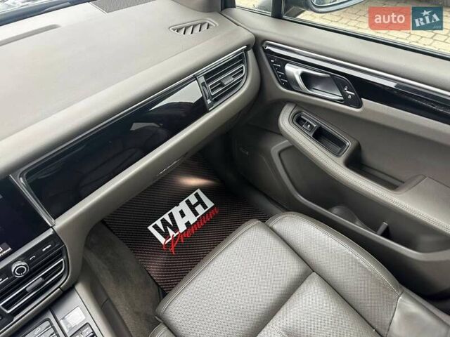 Синий Порше Масан, объемом двигателя 2 л и пробегом 92 тыс. км за 39500 $, фото 20 на Automoto.ua