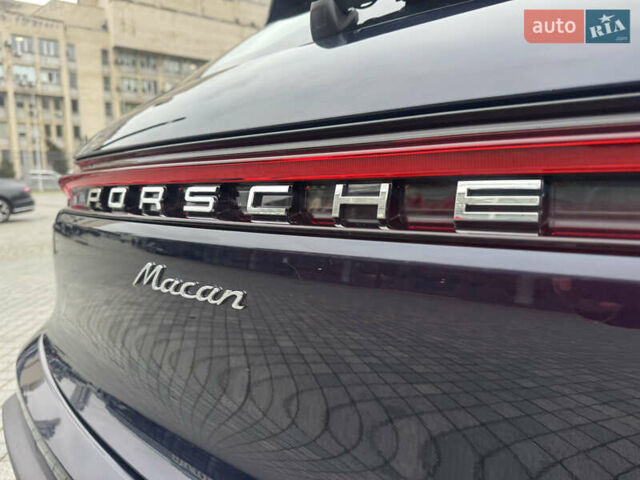 Синий Порше Масан, объемом двигателя 1.98 л и пробегом 37 тыс. км за 61900 $, фото 9 на Automoto.ua