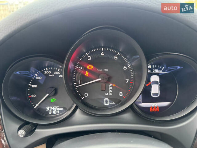 Синий Порше Масан, объемом двигателя 1.98 л и пробегом 37 тыс. км за 61900 $, фото 14 на Automoto.ua