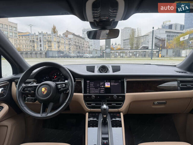 Синий Порше Масан, объемом двигателя 1.98 л и пробегом 37 тыс. км за 61900 $, фото 19 на Automoto.ua