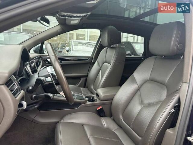 Синий Порше Масан, объемом двигателя 2 л и пробегом 92 тыс. км за 39500 $, фото 11 на Automoto.ua