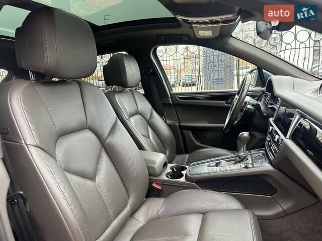 Синий Порше Масан, объемом двигателя 2 л и пробегом 92 тыс. км за 39500 $, фото 13 на Automoto.ua