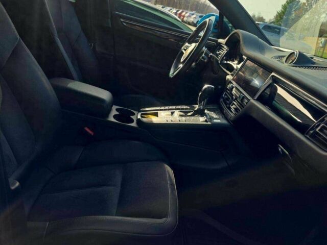 Синій Порше Масан, об'ємом двигуна 0 л та пробігом 52 тис. км за 24900 $, фото 4 на Automoto.ua