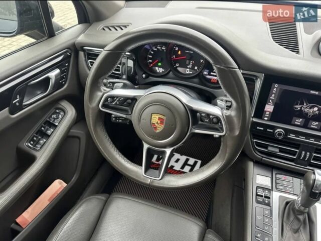 Синій Порше Масан, об'ємом двигуна 2 л та пробігом 92 тис. км за 42500 $, фото 19 на Automoto.ua