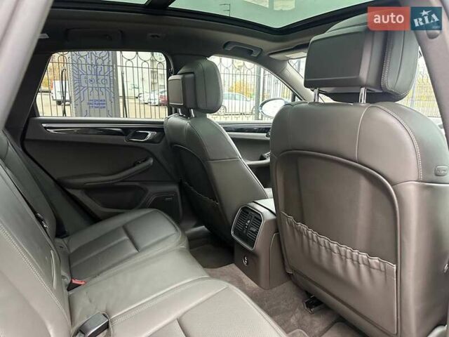 Синий Порше Масан, объемом двигателя 2 л и пробегом 92 тыс. км за 39500 $, фото 14 на Automoto.ua