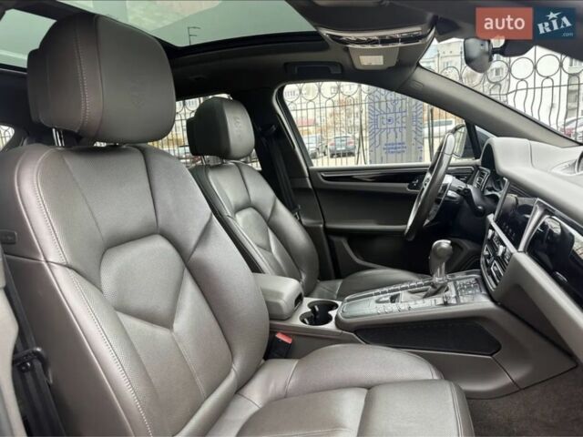 Синій Порше Масан, об'ємом двигуна 2 л та пробігом 92 тис. км за 42500 $, фото 13 на Automoto.ua