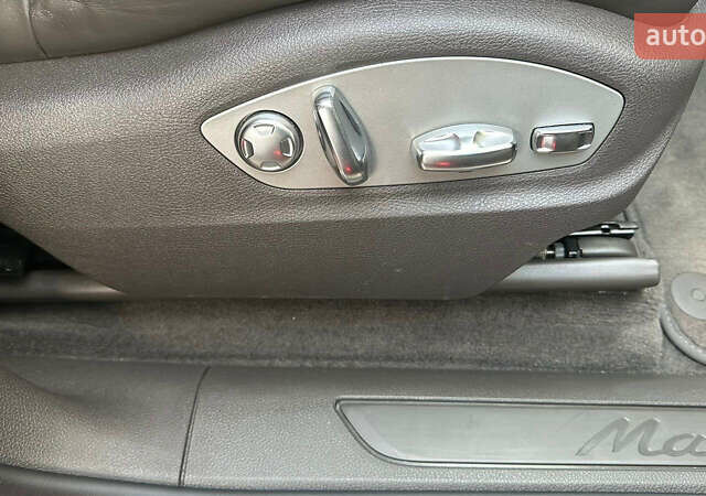 Синий Порше Масан, объемом двигателя 1.98 л и пробегом 37 тыс. км за 56000 $, фото 32 на Automoto.ua