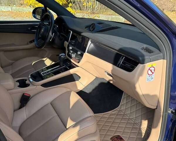 Порше Масан 2023 в Полтаве на Automoto.ua Синий Порше Масан, объемом двигателя 1.98 л и пробегом 49 тыс. км за 63000 $, фото 20 на Automoto.ua