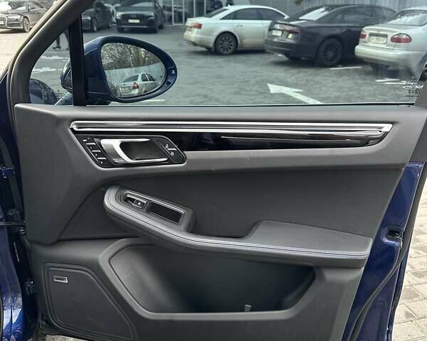 Синий Порше Масан, объемом двигателя 2.89 л и пробегом 20 тыс. км за 77900 $, фото 33 на Automoto.ua