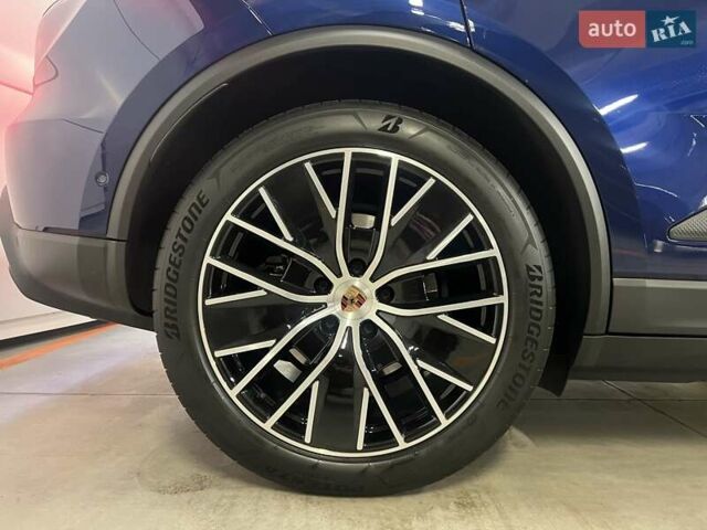 Порше Масан 2024 у Києві на Automoto.ua Синій Порше Масан, об'ємом двигуна 0 л та пробігом 5 тис. км за 114414 $, фото 20 на Automoto.ua