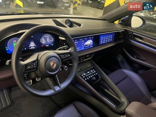 Порше Масан 2024 у Києві на Automoto.ua Синій Порше Масан, об'ємом двигуна 0 л та пробігом 5 тис. км за 114414 $, фото 3 на Automoto.ua