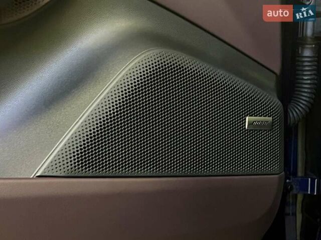 Порше Масан 2024 у Києві на Automoto.ua Синій Порше Масан, об'ємом двигуна 0 л та пробігом 5 тис. км за 114414 $, фото 35 на Automoto.ua