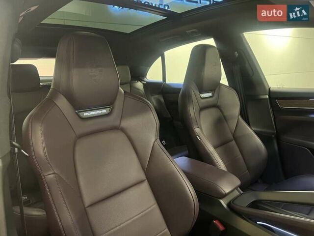 Порше Масан 2024 у Києві на Automoto.ua Синій Порше Масан, об'ємом двигуна 0 л та пробігом 5 тис. км за 114414 $, фото 46 на Automoto.ua