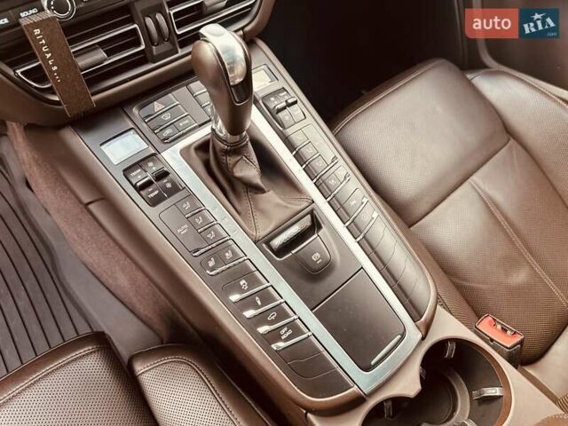 Зеленый Порше Масан, объемом двигателя 3 л и пробегом 147 тыс. км за 44999 $, фото 36 на Automoto.ua