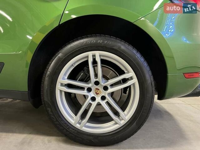 Зелений Порше Масан, об'ємом двигуна 1.98 л та пробігом 133 тис. км за 40734 $, фото 19 на Automoto.ua