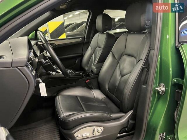 Зелений Порше Масан, об'ємом двигуна 1.98 л та пробігом 133 тис. км за 40734 $, фото 27 на Automoto.ua