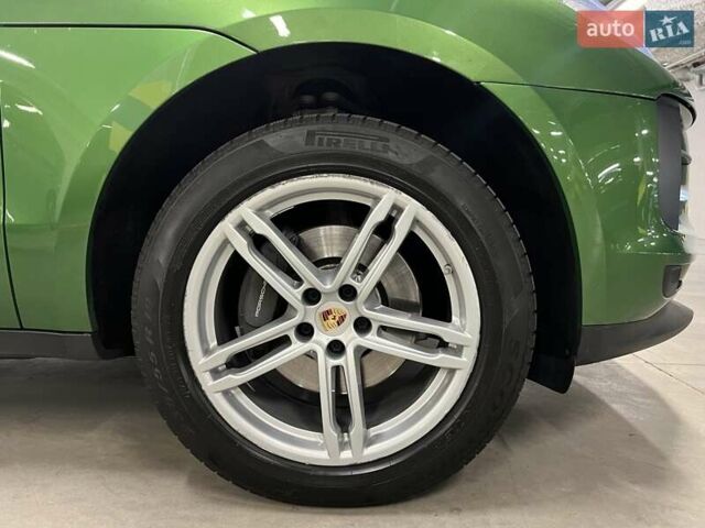 Зелений Порше Масан, об'ємом двигуна 1.98 л та пробігом 133 тис. км за 40734 $, фото 21 на Automoto.ua