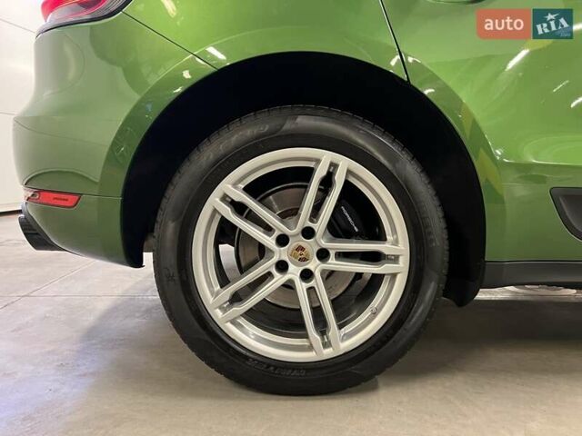 Зелений Порше Масан, об'ємом двигуна 1.98 л та пробігом 133 тис. км за 40734 $, фото 20 на Automoto.ua
