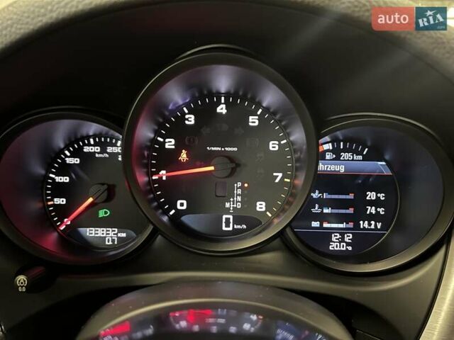 Зелений Порше Масан, об'ємом двигуна 1.98 л та пробігом 133 тис. км за 40734 $, фото 39 на Automoto.ua