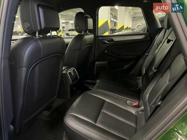 Зелений Порше Масан, об'ємом двигуна 1.98 л та пробігом 133 тис. км за 40734 $, фото 43 на Automoto.ua