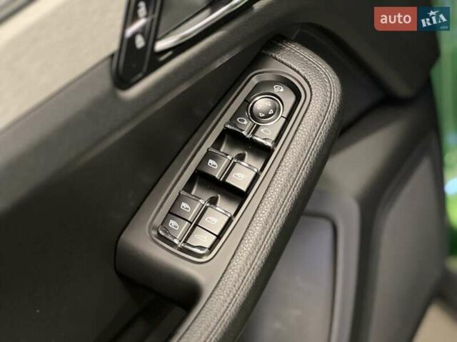 Зелений Порше Масан, об'ємом двигуна 1.98 л та пробігом 133 тис. км за 40734 $, фото 36 на Automoto.ua