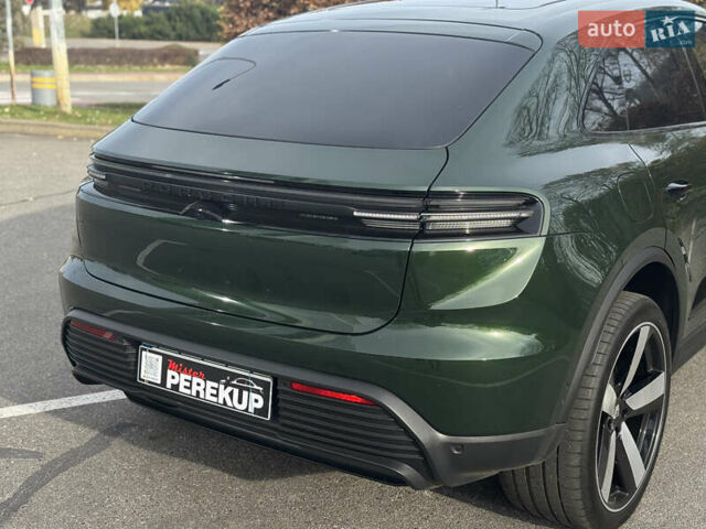 Зеленый Порше Масан, объемом двигателя 0 л и пробегом 12 тыс. км за 134999 $, фото 9 на Automoto.ua