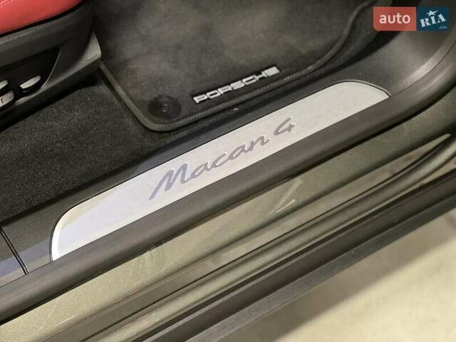 Зеленый Порше Масан, объемом двигателя 0 л и пробегом 8 тыс. км за 118186 $, фото 49 на Automoto.ua
