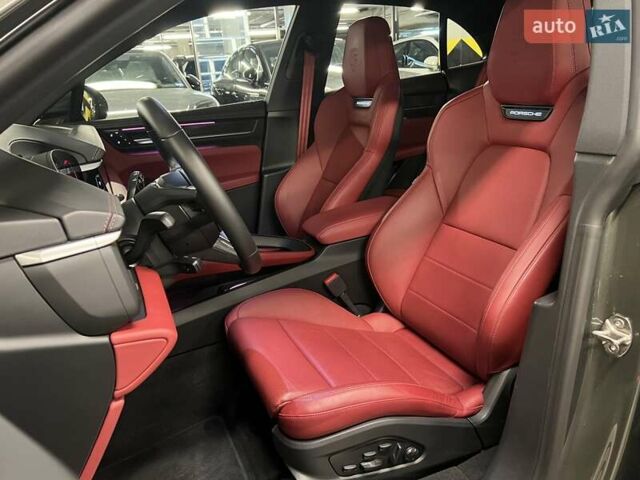 Зеленый Порше Масан, объемом двигателя 0 л и пробегом 8 тыс. км за 118186 $, фото 3 на Automoto.ua