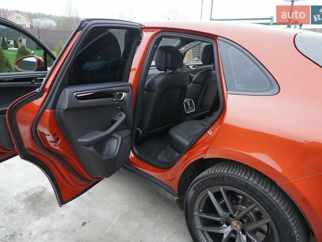 Оранжевый Порше Масан, объемом двигателя 1.98 л и пробегом 42 тыс. км за 65000 $, фото 20 на Automoto.ua