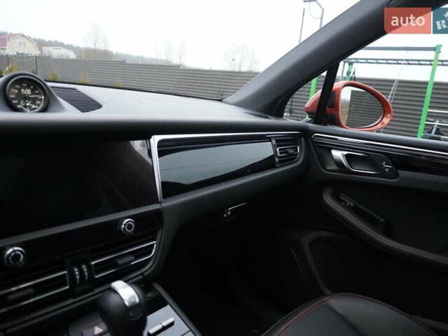 Оранжевый Порше Масан, объемом двигателя 1.98 л и пробегом 42 тыс. км за 65000 $, фото 13 на Automoto.ua