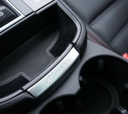 Оранжевый Порше Масан, объемом двигателя 1.98 л и пробегом 42 тыс. км за 65000 $, фото 25 на Automoto.ua