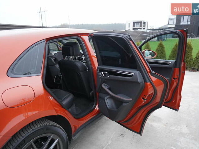 Оранжевый Порше Масан, объемом двигателя 1.98 л и пробегом 42 тыс. км за 65000 $, фото 16 на Automoto.ua