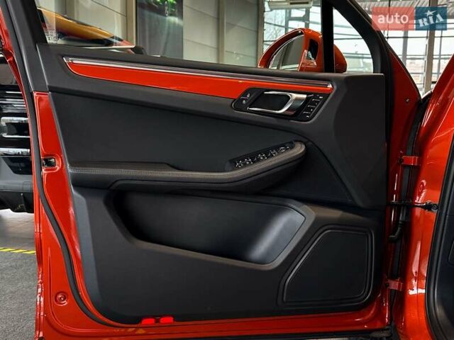 Оранжевый Порше Масан, объемом двигателя 1.98 л и пробегом 1 тыс. км за 81000 $, фото 11 на Automoto.ua