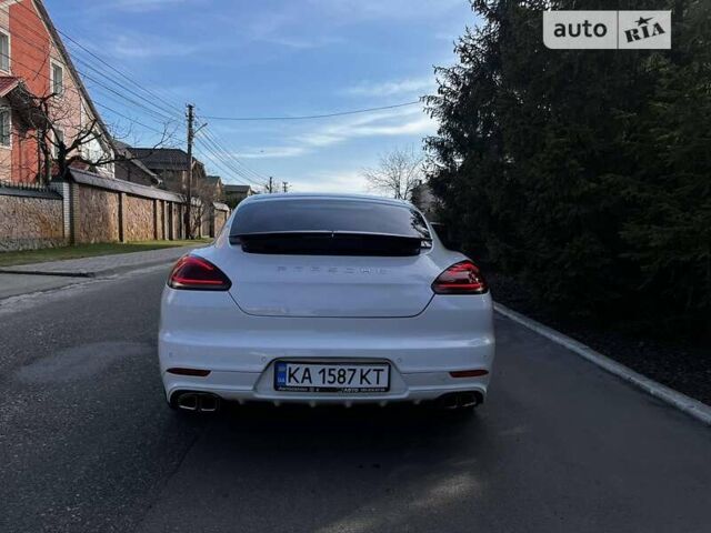 Білий Порше Panamera, об'ємом двигуна 4.81 л та пробігом 137 тис. км за 25000 $, фото 10 на Automoto.ua