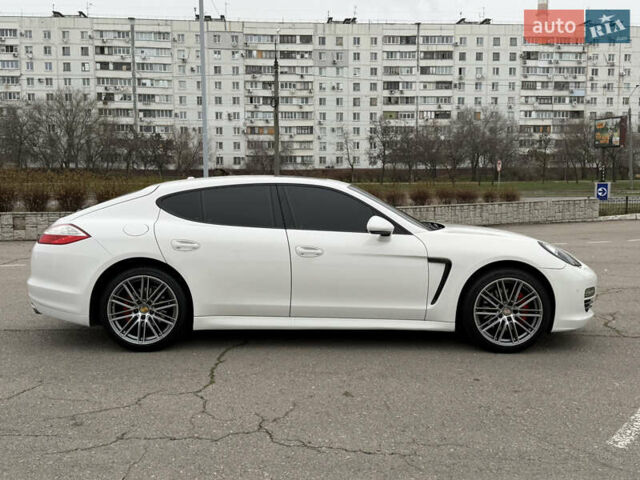 Білий Порше Panamera, об'ємом двигуна 4.8 л та пробігом 210 тис. км за 21500 $, фото 10 на Automoto.ua