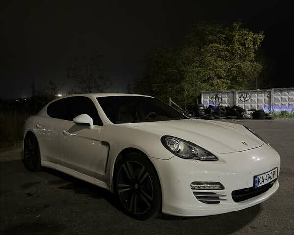 Белый Порше Панамера, объемом двигателя 3.61 л и пробегом 120 тыс. км за 14500 $, фото 6 на Automoto.ua