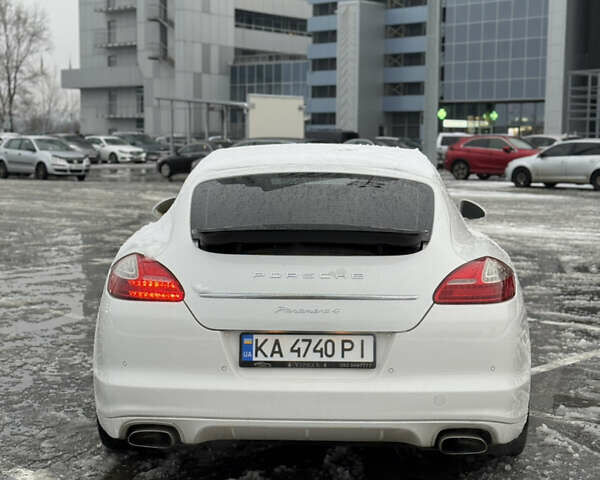 Белый Порше Панамера, объемом двигателя 3.6 л и пробегом 125 тыс. км за 17999 $, фото 8 на Automoto.ua