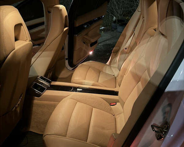 Белый Порше Панамера, объемом двигателя 3.61 л и пробегом 120 тыс. км за 14500 $, фото 12 на Automoto.ua