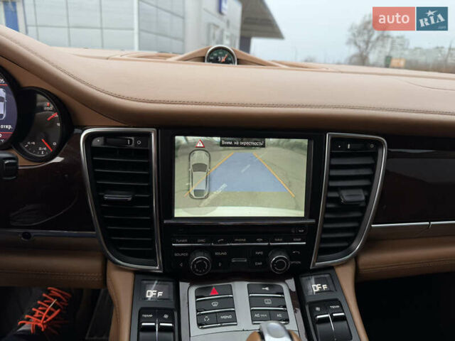 Білий Порше Panamera, об'ємом двигуна 4.8 л та пробігом 210 тис. км за 21500 $, фото 40 на Automoto.ua