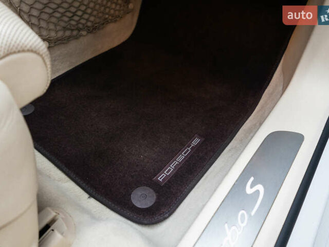 Белый Порше Панамера, объемом двигателя 4.81 л и пробегом 129 тыс. км за 26000 $, фото 38 на Automoto.ua